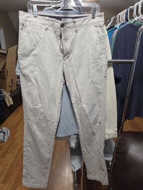 SONOMA Men's Chino Pants in Light Tan